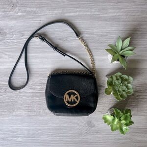 MICHAEL KORS fulton leather small crossbody bag EUC